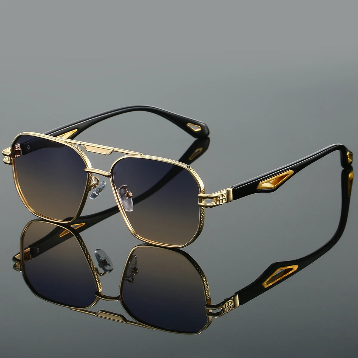 COMMANDER 6370 – Vision Deluxe